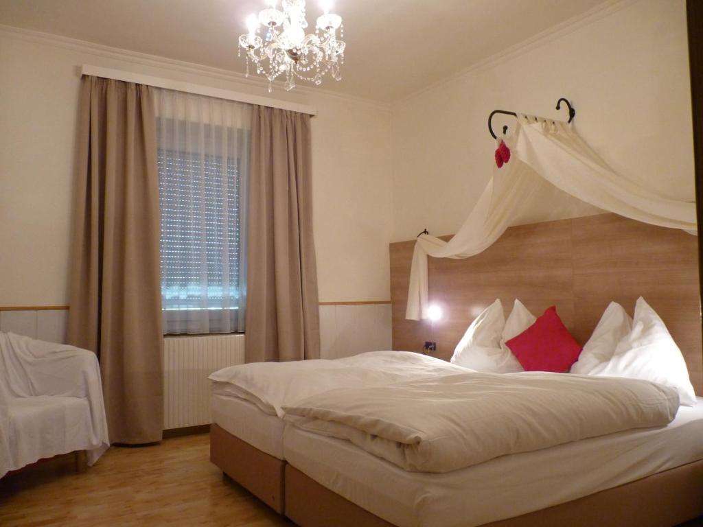 Hotel Blie, Bed & Breakfast, Self Check-In Horn Exterior photo